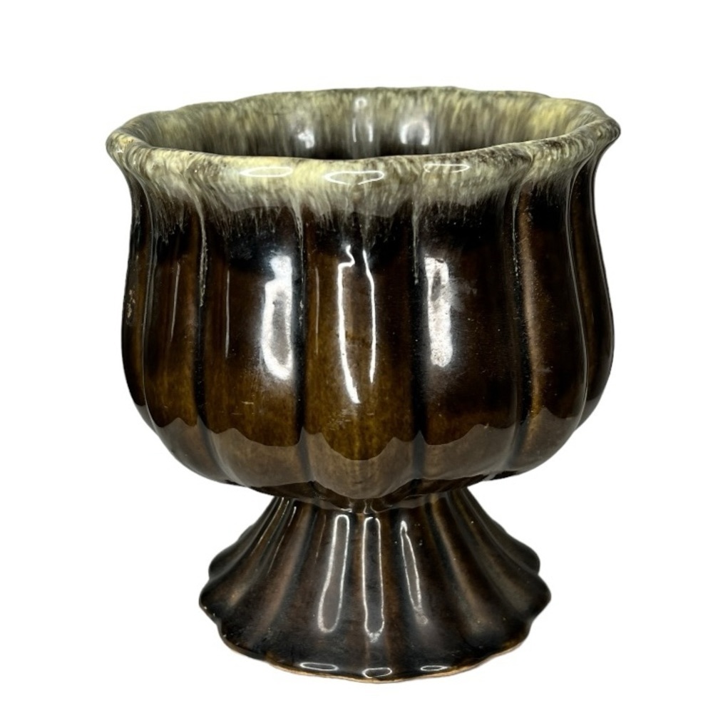 Vintage Hull USA Pottery Planter